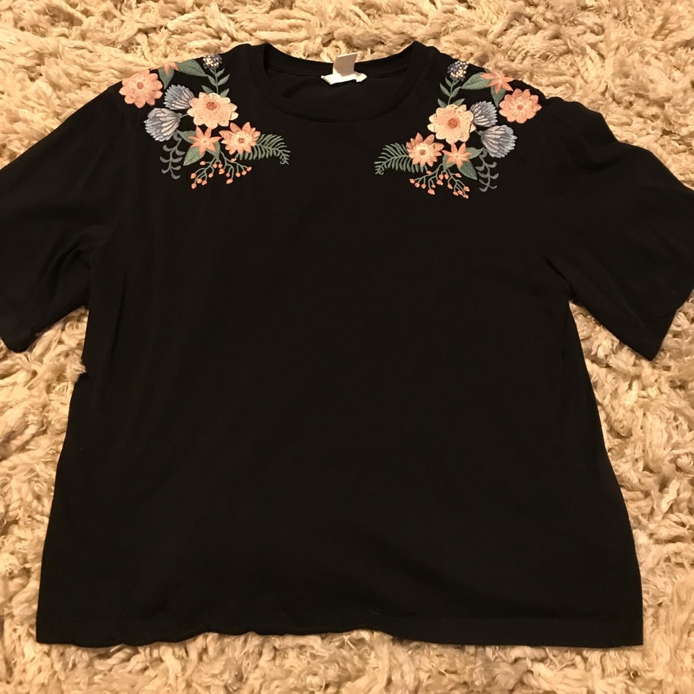 Embroidered cotton blouse